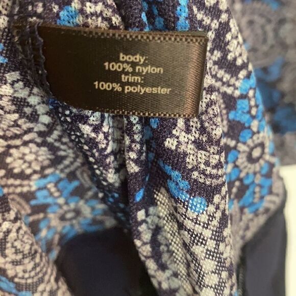 The Limited mosaic print notch neck top - Picture 7 of 8